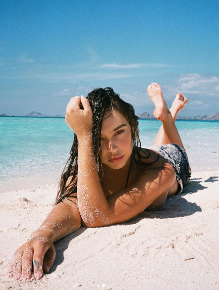 Alexis Ren, a sweetheart on Ins