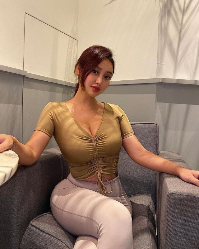 Rossy, Busty and Thick Model From Korean