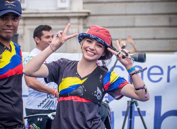 The archery champion girl from Colombian is getting famous on Internet