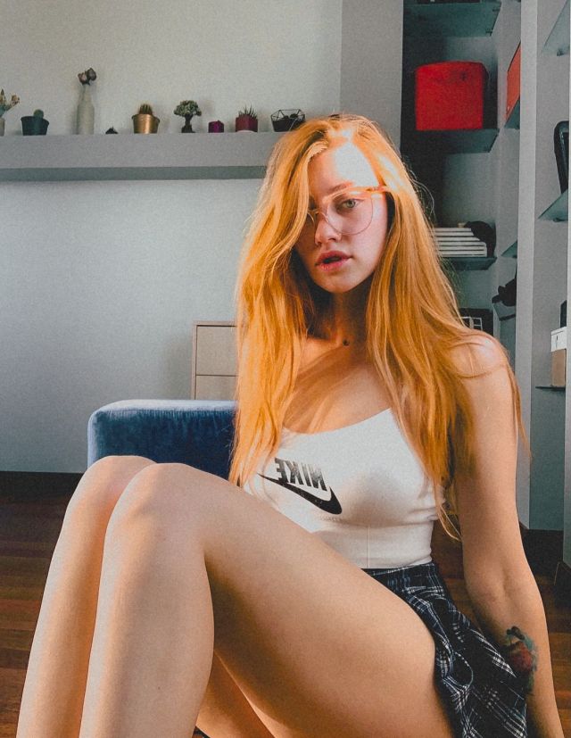 Ann Umbird, A Stunning Model With Beautiful Redheads