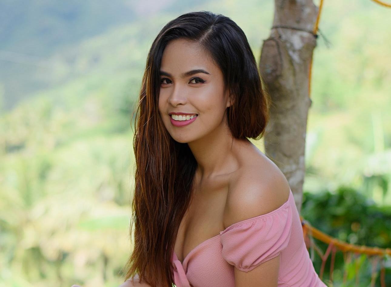 Which Asian Girls With Prettiest Smile Will Raise Your Spirits?