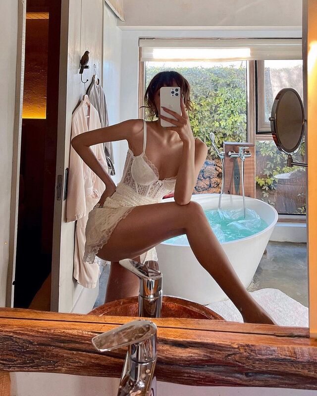 Kana_xl, Sexy Long-Leg Goddess From China